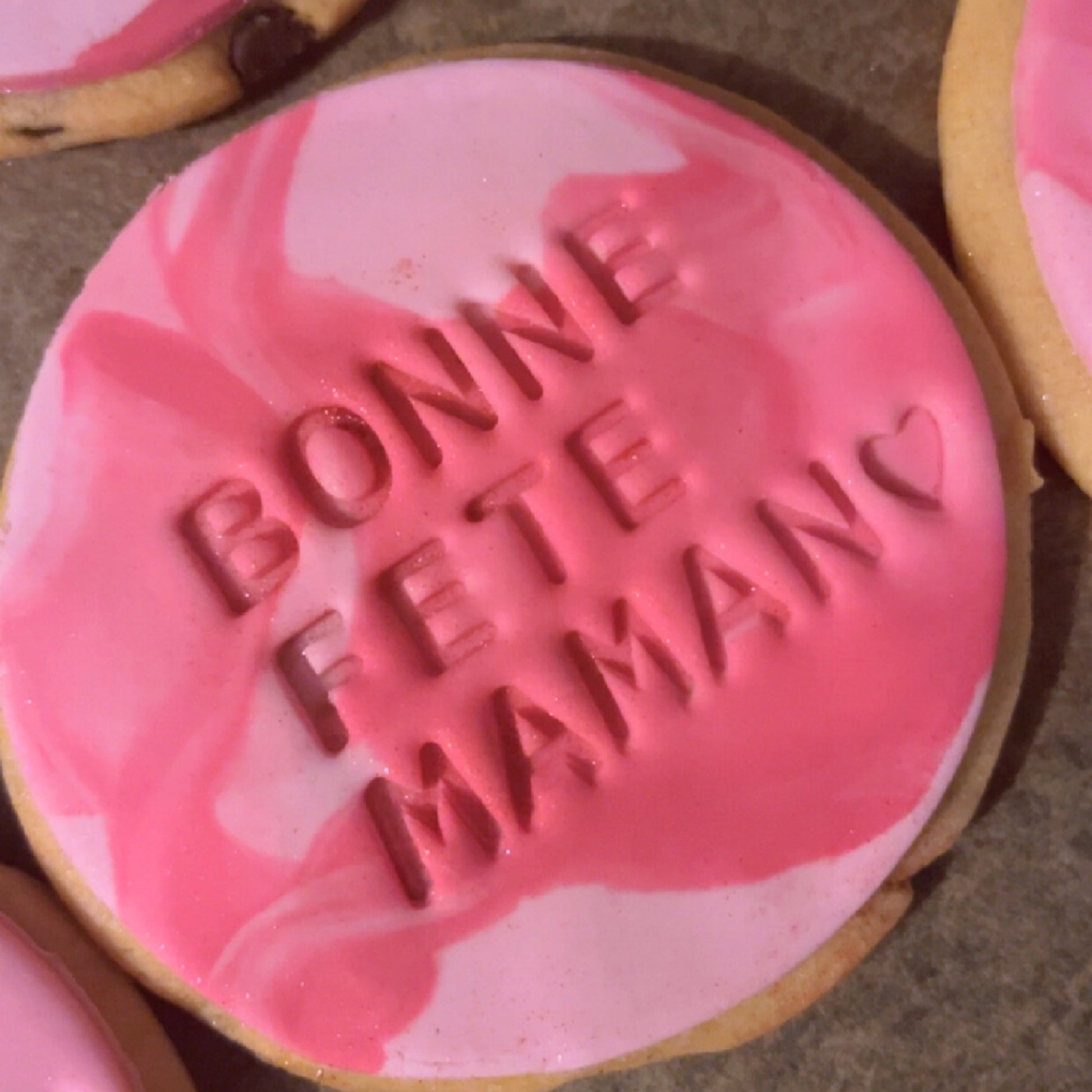 Biscuits personnalisés, biscuits mariage, biscuits baptême, biscuits anniversaire, cadeaux invités, cadeaux personnalisés, sablés personnalisés, mariage, baptême, cadeau maitresse, cadeau saint valentin, cadeau st valentin, biscuits saint valentin, Biscuits, cadeaux invités, cadeau personnalisé, biscuits artisanaux, biscuits personnalisés, cadeau original, cadeau mariage, baby shower, anniversaire, cadeau, baptême, remerciement